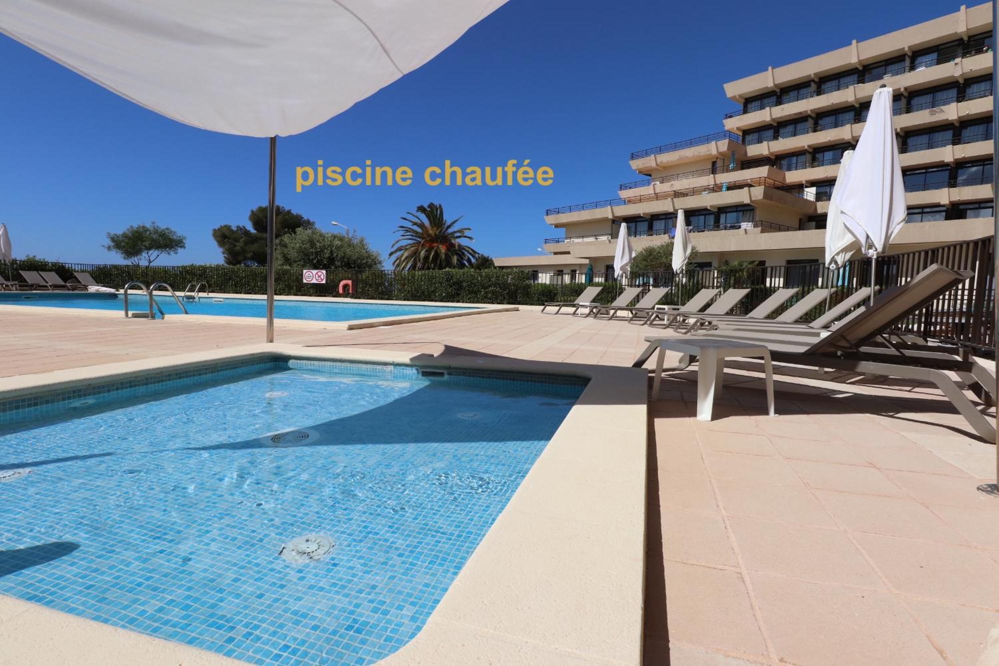 Les Calanques Route Des Sanguinaires- Piscine - Parking & Wifi Gratuit - Appartement *